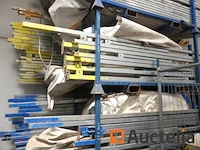 3 priëlen - afbeelding 3 van  6