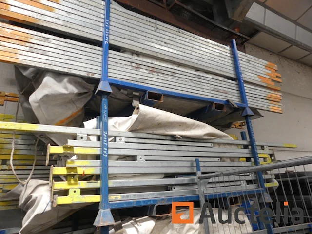 3 priëlen - afbeelding 5 van  6