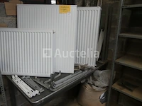3 radiatoren + beugels & accessoires - afbeelding 2 van  7