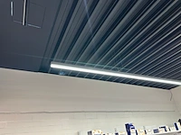 3 rails met verlichting - afbeelding 1 van  4