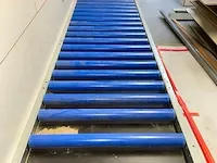 3 rdbanen gemonteerd op kast