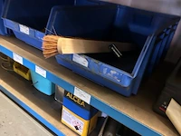3 rekken met inhoud - afbeelding 6 van  15