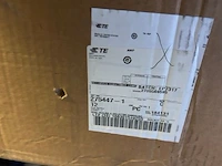 3 rekken met inhoud - afbeelding 13 van  15