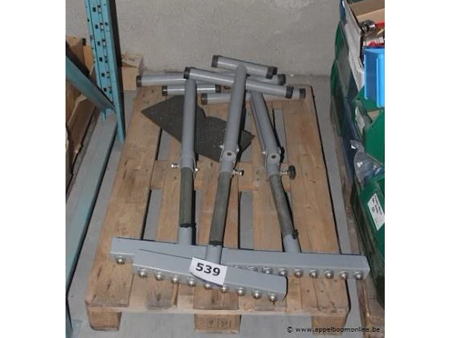 3 rolbokken - afbeelding 1 van  1
