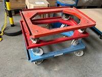 3 rolkarren, 2 opstapjes, 2 afzetpaaltjes - afbeelding 2 van  4