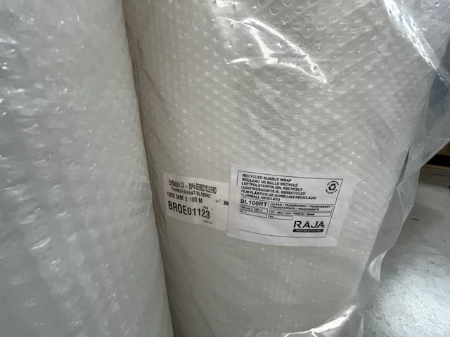 3 rollen bubbelfolie - afbeelding 3 van  3