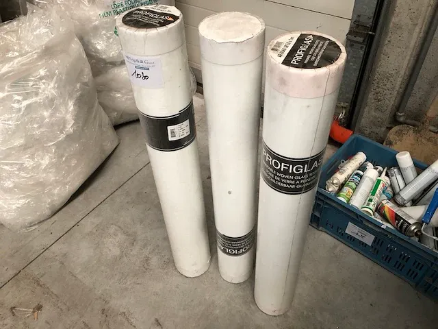 3 rollen overschilderbare glasvezels - afbeelding 1 van  4