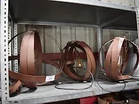 3 ronde jjzeren hanglampen