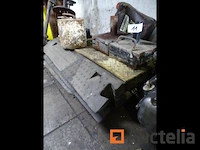 3 rubberen verkeersdrempels, 4 gewichten (parasol, prieel, ..) - afbeelding 2 van  6