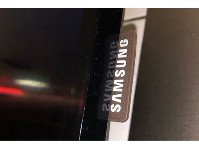 3 samsungschermen - afbeelding 4 van  4