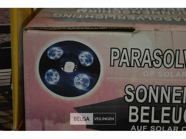 ±3 solar of batterij parasolverlichting - afbeelding 3 van  3