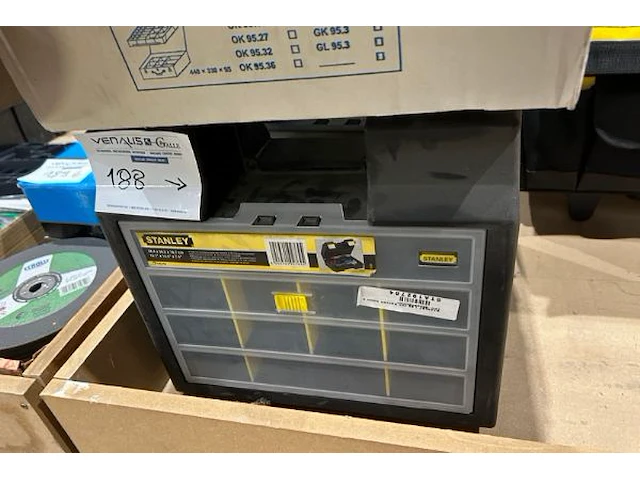 3 sorteerkisten, 2 gereedschapskoffers - afbeelding 5 van  6