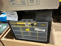 3 sorteerkisten, 2 gereedschapskoffers - afbeelding 5 van  6