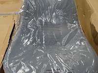 3 stoelen grijs arken - afbeelding 1 van  2
