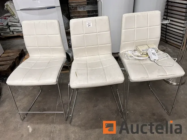 3 stoelen in imitatie wit leer - afbeelding 2 van  4
