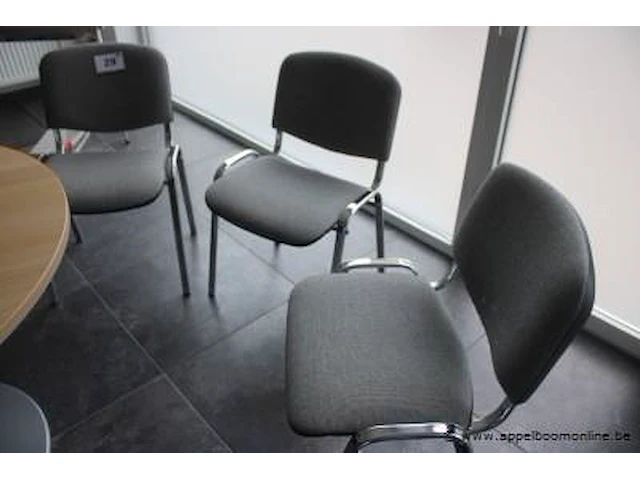 3 stoelen in stof bekleed - afbeelding 1 van  1