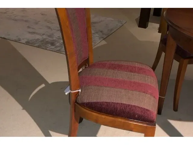 3 stoelen - afbeelding 4 van  5