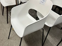 3 stoelen - afbeelding 2 van  7