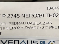 3 stoelen - afbeelding 7 van  7