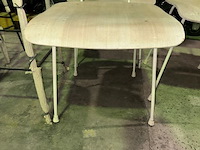 3 stoelen - afbeelding 3 van  4