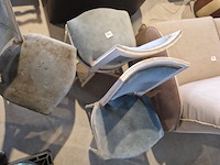 3 stoelen - afbeelding 2 van  2