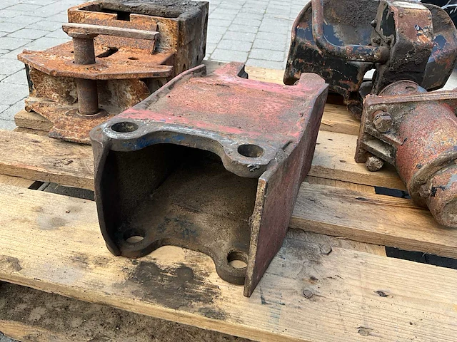 3 stuks diverse trekhaak voor tractor of vrachtwagen - afbeelding 8 van  11