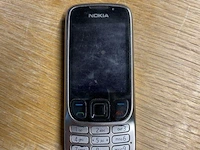 3 telefoons nokia 6303i - afbeelding 4 van  10
