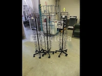 3 tourniquets op wielen - afbeelding 4 van  4