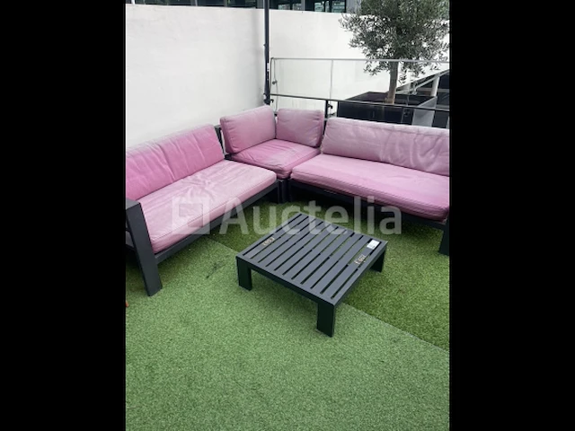 3 tuinmeubelen - afbeelding 2 van  3