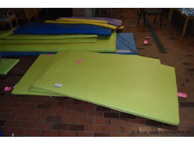 3 valmatten - afbeelding 1 van  1