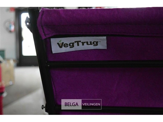 3 vegtrug poppy planter is een inklapbare, verhoogde plantenbak - afbeelding 3 van  4