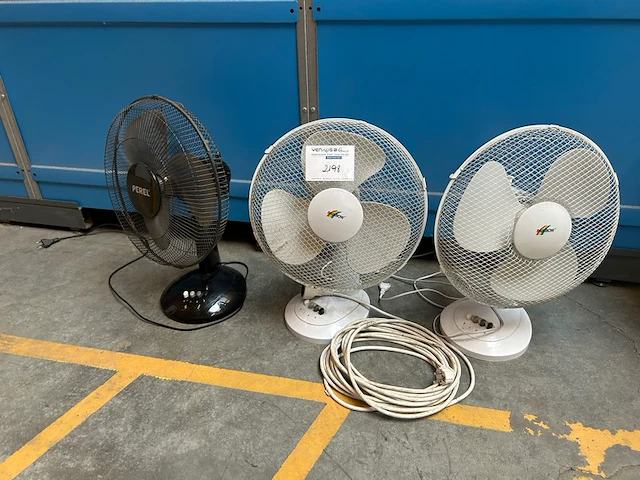 3 ventilatoren, verlengkabel - afbeelding 1 van  3