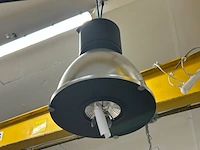 3 verlichtingen - afbeelding 1 van  6