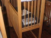 3 verrijdbare houten hoogslapers afm 105x58x137cm - afbeelding 1 van  1