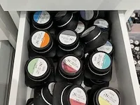 3 verrijdbare ladenkastjes compleet met inhoud - afbeelding 10 van  16