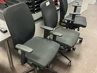 3 verrijdbare typistestoelen - afbeelding 1 van  5