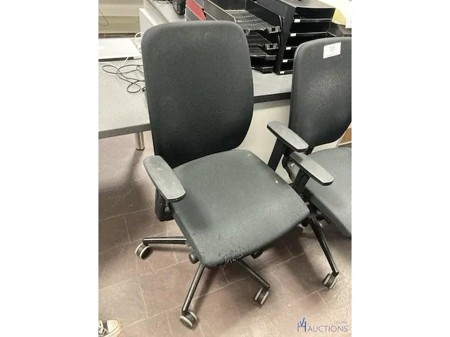 3 verrijdbare typistestoelen - afbeelding 2 van  5