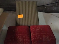 3 voetbankjes - afbeelding 1 van  1