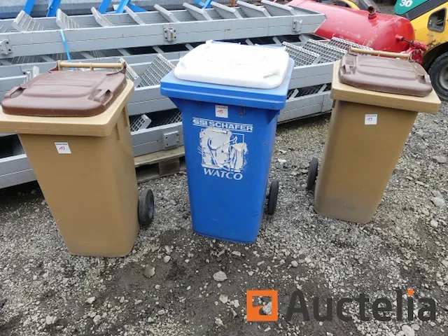 3 vuilnisbakken - afbeelding 1 van  4