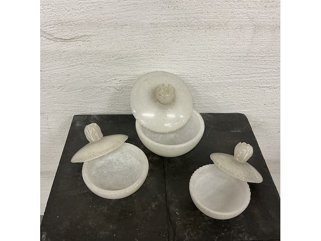 3 x bonbonière met deksel in albastra aljuna - afbeelding 2 van  3