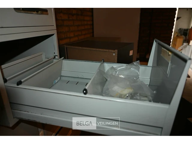 3 x metalen dossierkast met 1 lade - afbeelding 4 van  4