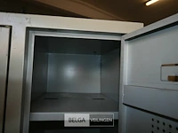 3 x metalen lockerkast voor 2 personen - afbeelding 4 van  5