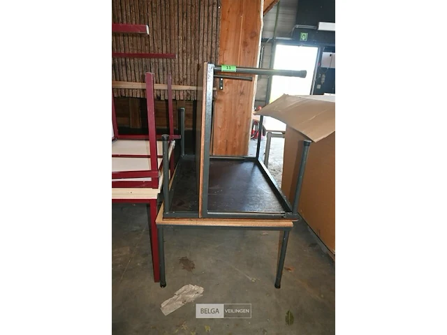 3 x metalen tafel met houten blad - afbeelding 1 van  4