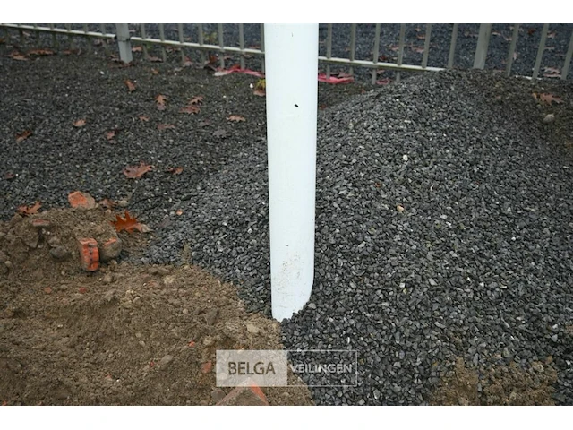 3 x metalen vlaggenmast - afbeelding 2 van  5
