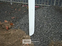 3 x metalen vlaggenmast - afbeelding 2 van  5