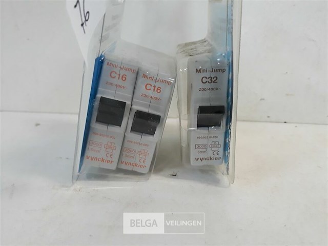 3 x penautomaat vynckier 2x16a + 1x32a - afbeelding 3 van  3