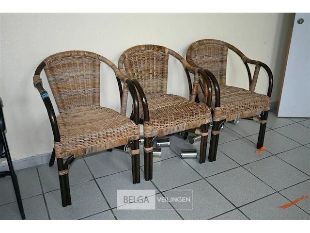 3 x rieten stoel met armleuning - afbeelding 1 van  4