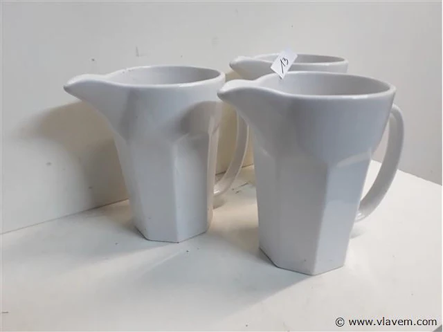 3 x schenkkan h 20 cm dia 13 cm hotel porselein - afbeelding 2 van  2