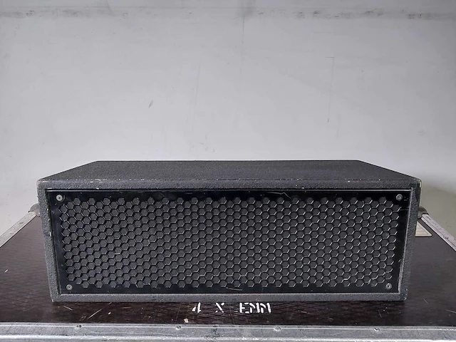 3 x speaker prg/eml emm powered - afbeelding 1 van  10