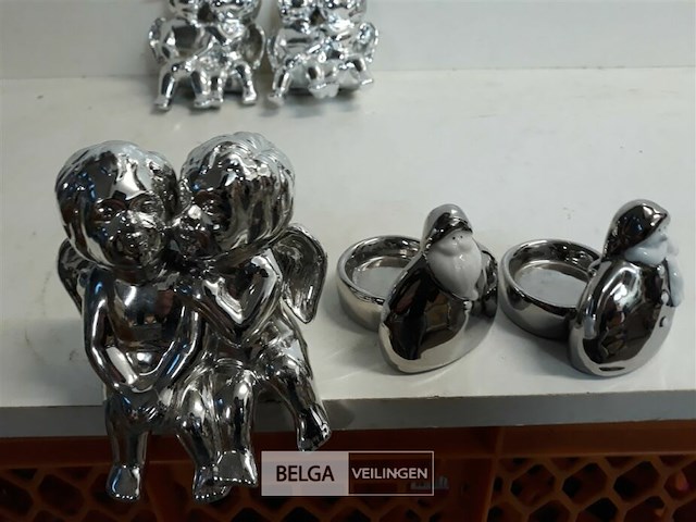 3 x zittend engelenkoppel + 2 x t-lichthouder zilver - afbeelding 3 van  3